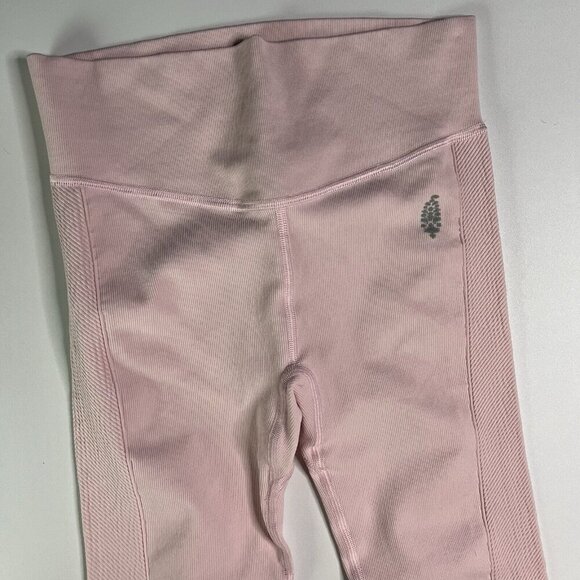 Free People FP Movement Light Pink Ribbed Knit Leggings Pants NWOT XS/Small - Picture 4 of 4